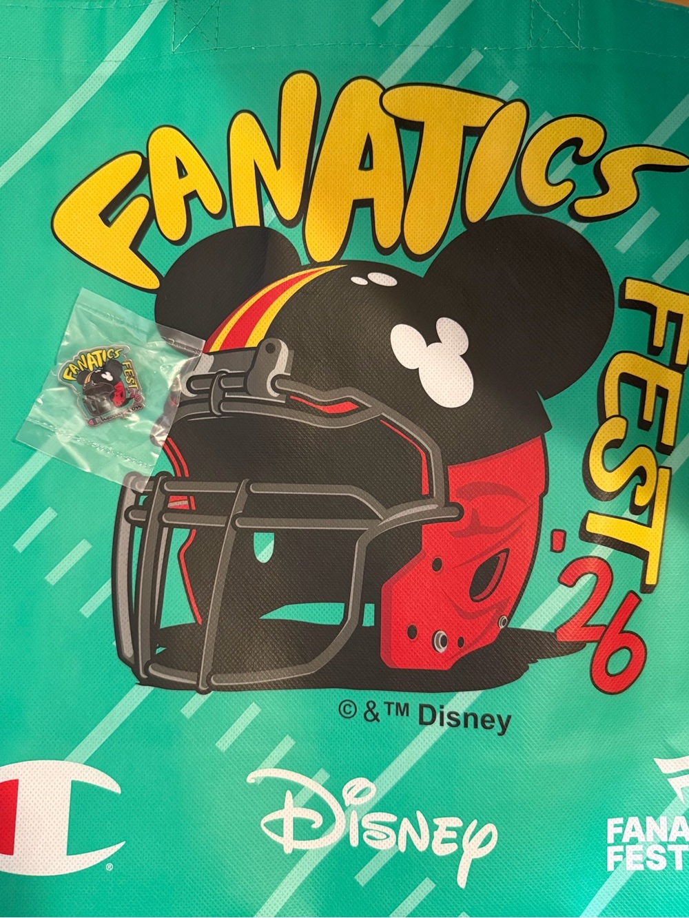 New Exclusive Disney x NFL x Champions Fanatics Fest Pin & Tote Bag